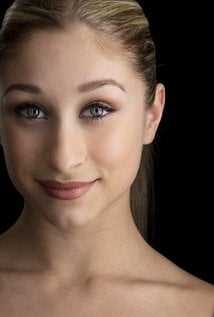 Briar Nolet: Biography, Age, Height, Figure, Net Worth
