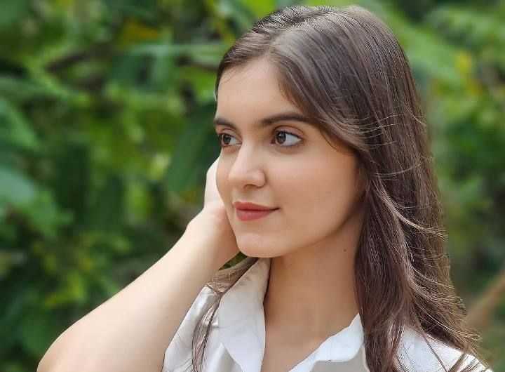 Dhwani Gori: Biography, Age, Height, Figure, Net Worth