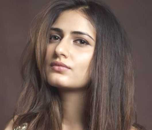 Fatima Sana Shaikh: Biography, Age, Height, Figure, Net Worth