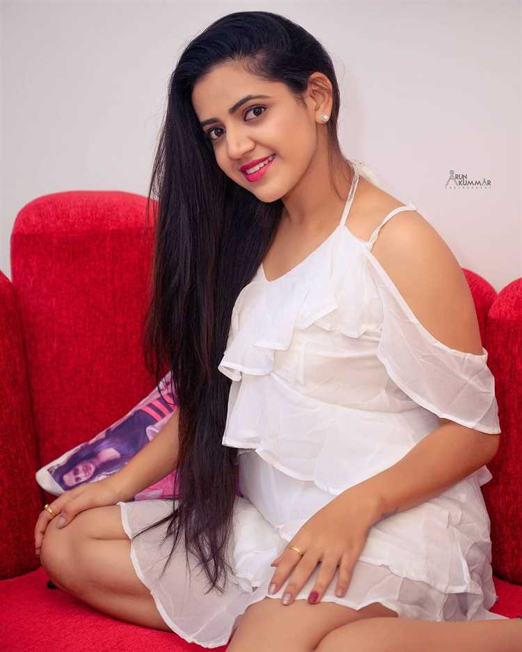 Harshitha: Biography, Age, Height, Figure, Net Worth