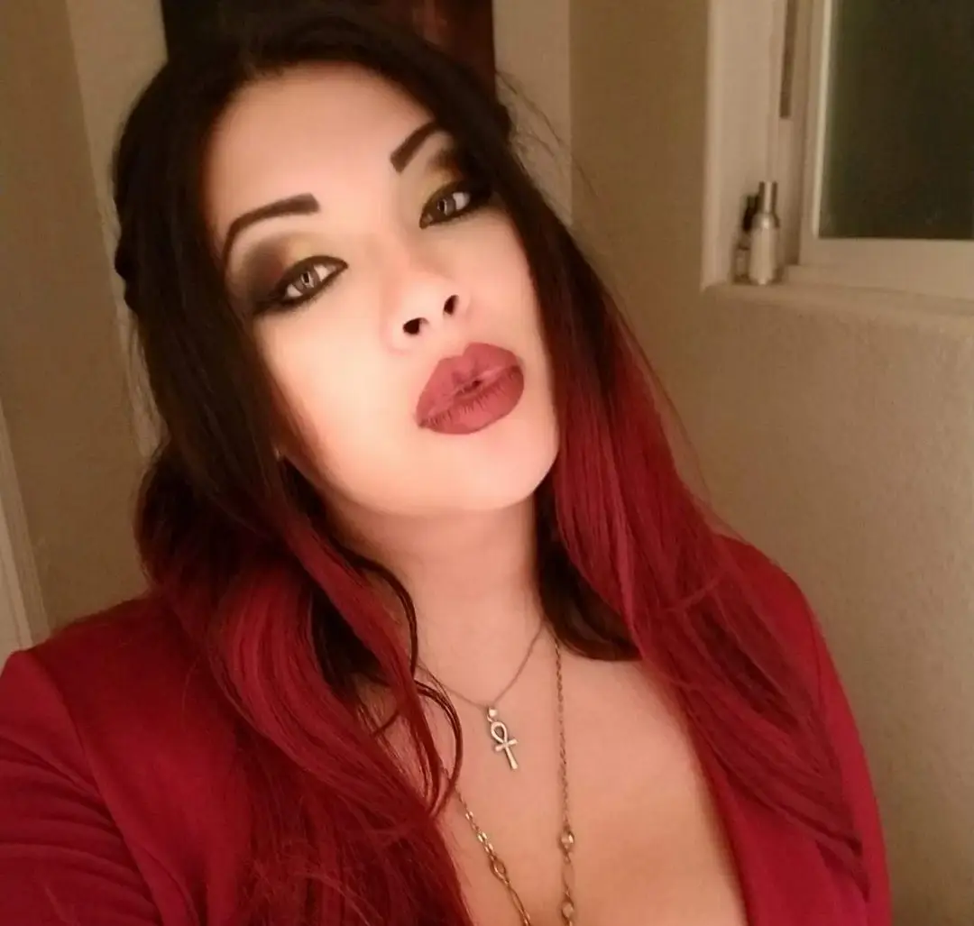 Ivy Doomkitty: Biography, Age, Height, Figure, Net Worth