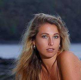 Karina Kapris: Biography, Age, Height, Figure, Net Worth