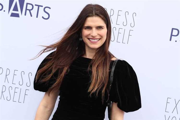 Lake Bell: Biography, Age, Height, Figure, Net Worth