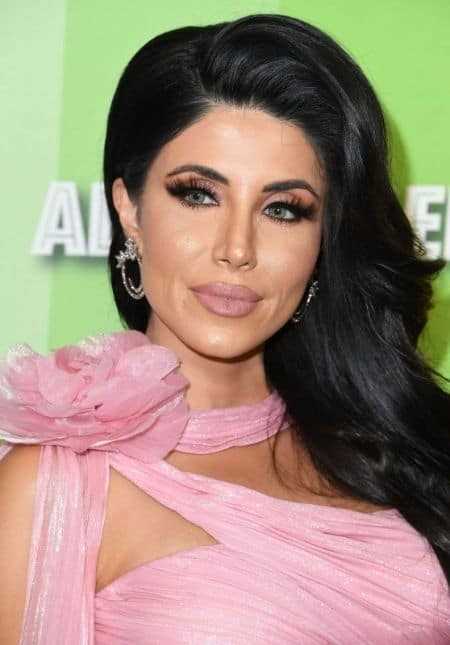 Leyla Lee: Biography, Age, Height, Figure, Net Worth