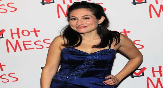 Luci Love: Biography, Age, Height, Figure, Net Worth