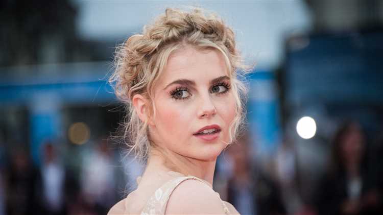 Lucy Lucy: Biography, Age, Height, Figure, Net Worth