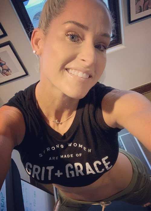 Michelle Mccool: Biography, Age, Height, Figure, Net Worth