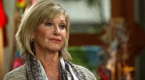 Olivia Newton John's Age and Height