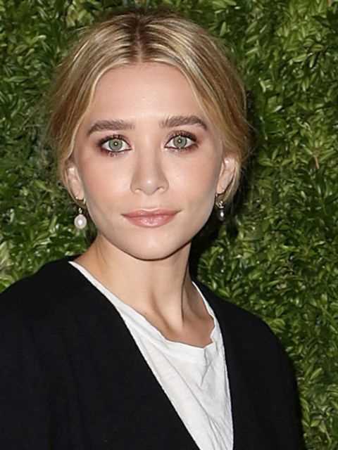 Olsen Bondfire: An In-Depth Look at the Biography, Age, Height, Figure ...