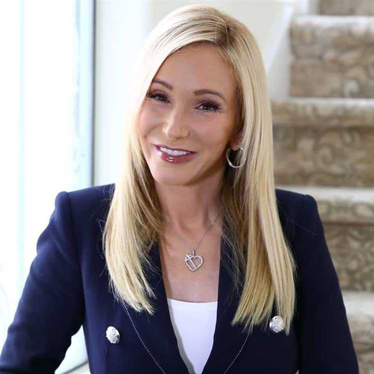 Get to Know Paula White: Biography, Age, Height, Figure, and Net Worth