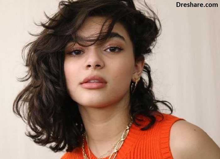 Paulina 18: Biography, Age, Height, Figure, Net Worth