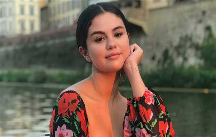 Selena Rain: Biography, Age, Height, Figure, Net Worth