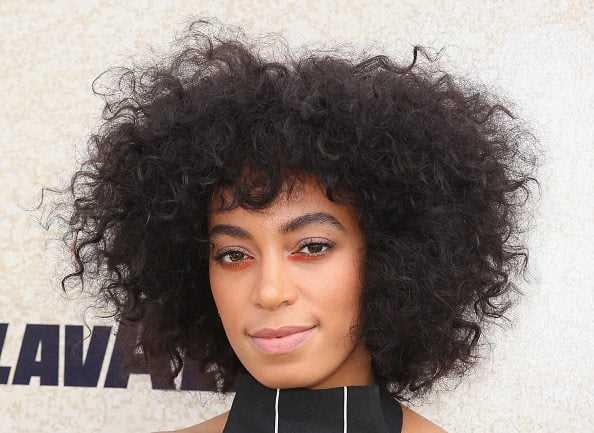 Solange Knowles Height and Figure