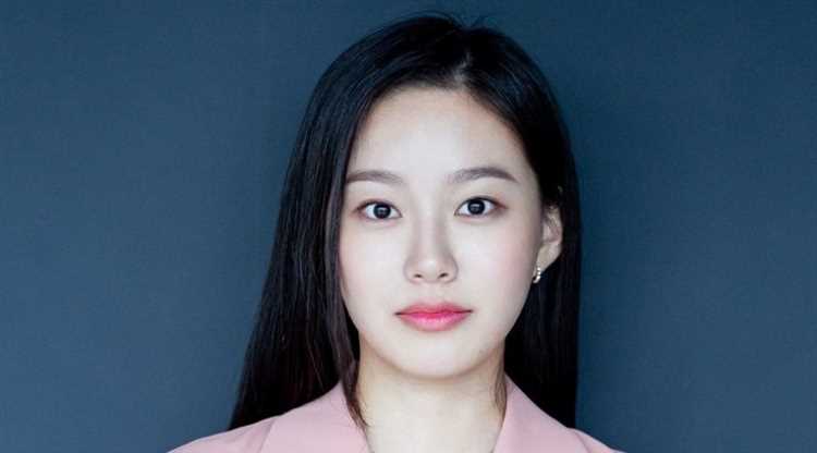 Soo Jin Park: Biography, Age, Height, Figure, Net Worth