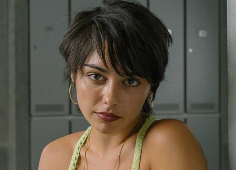 Sophia Diaz Biography Age Height Figure And Net Worth In 2021 Bio 