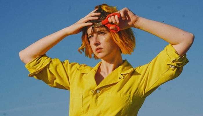 Tessa Violet: Biography, Age, Height, Figure, Net Worth