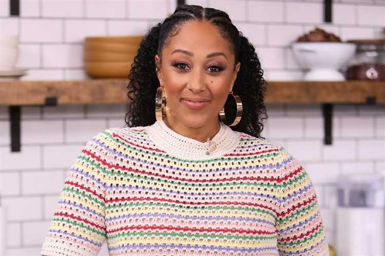 Tia West: Biography, Age, Height, Figure, Net Worth