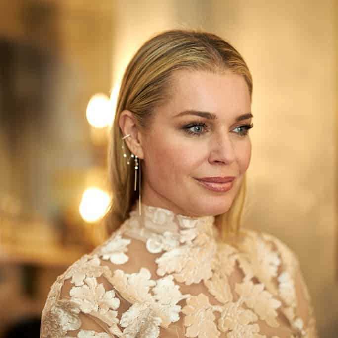 Victoria Peale: Biography, Age, Height, Figure, Net Worth