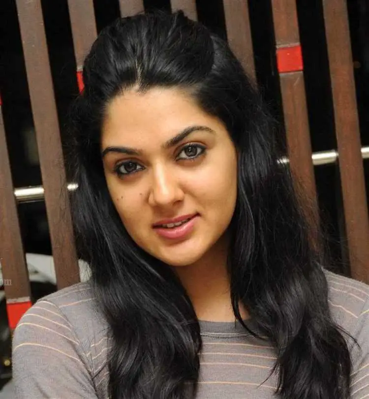 Sakshi Chaudhary: Biography, Age, Height, Figure, Net Worth