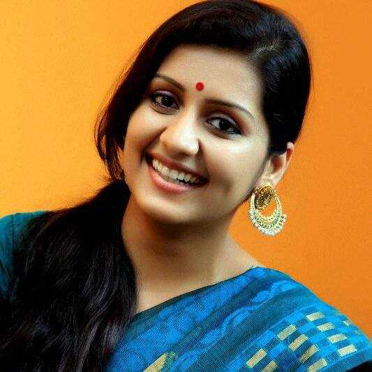 Sarayu: Biography, Age, Height, Figure, Net Worth