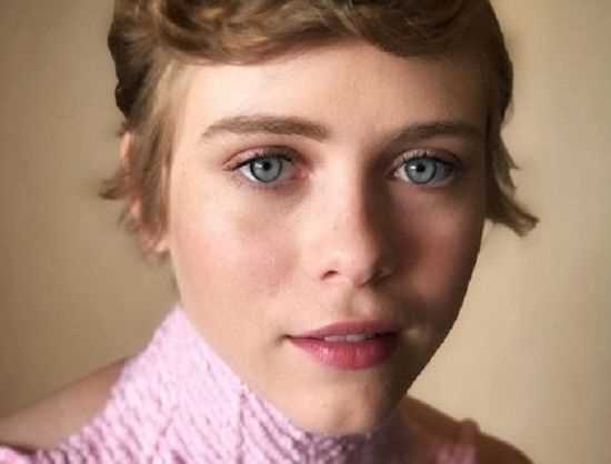 Sophia Lillis: Everything You Need to Know