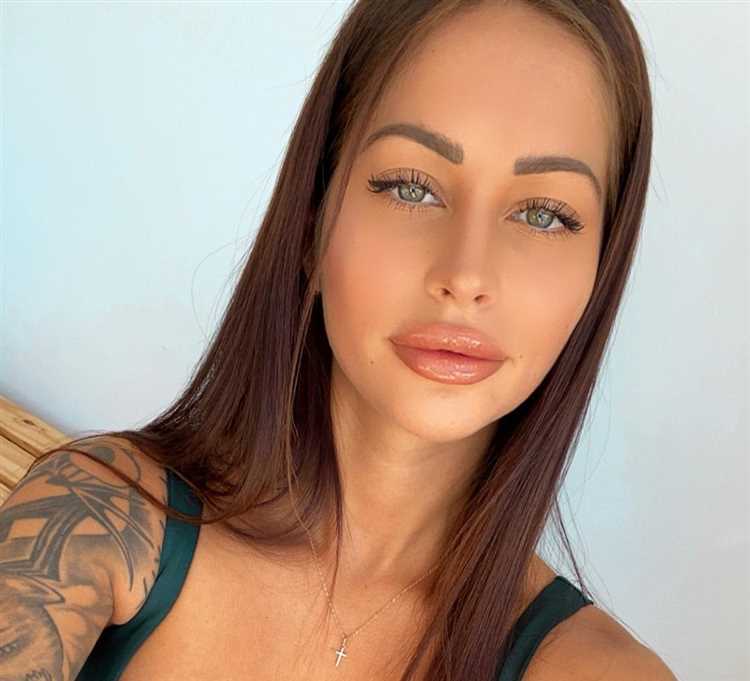 How Old is Stephaelle Macias and What is Her Height and Figure?