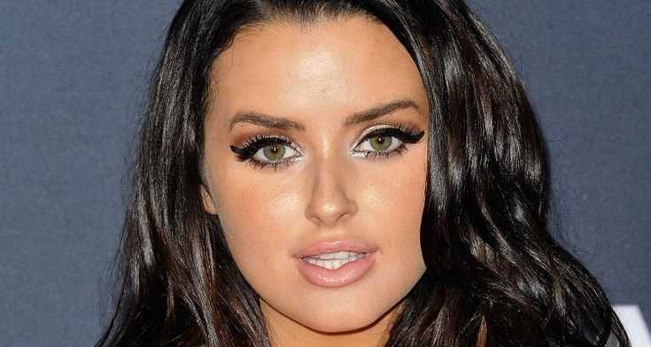 The Early Life and Career Beginnings of Abigail Ratchford
