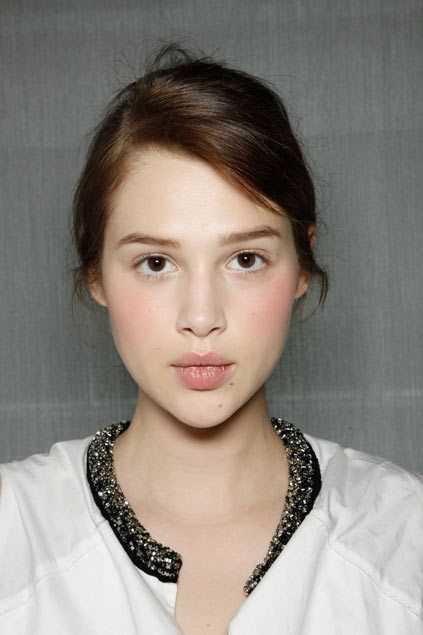 Anais Pouliot: Biography, Age, Height, Figure, Net Worth