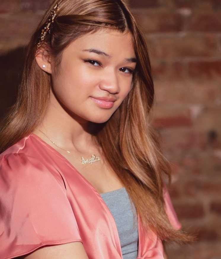 Asia Mills: Biography, Age, Height, Figure, Net Worth