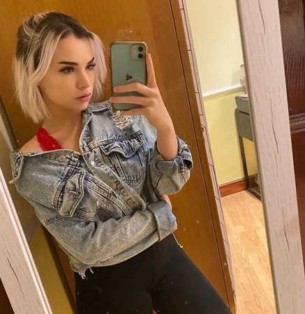 Aylinskyx: Biography, Age, Height, Figure, Net Worth