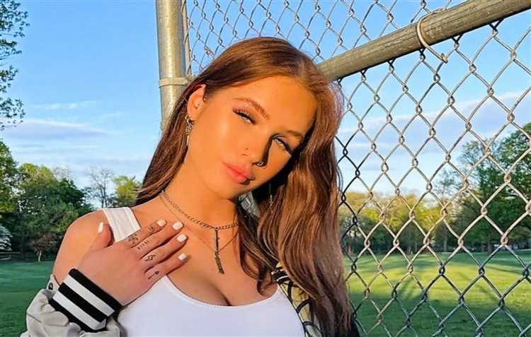 Bri Skies: Biography, Age, Height, Figure, Net Worth