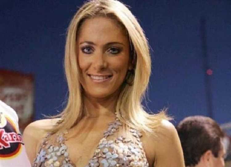 Buffie Carruth: Biography, Age, Height, Figure, Net Worth