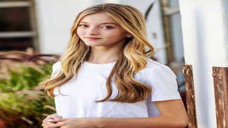 Get to Know Emilie: Bio, Age, Height, Figure, and Net Worth