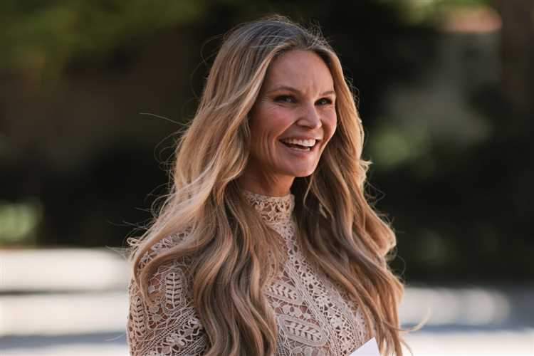 Elle Macpherson: Biography, Age, Height, Figure, Net Worth