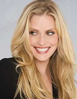 Emily Procter Biography