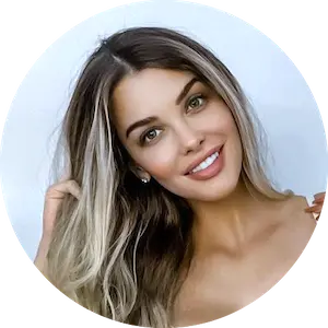 Emily Sears: Biography, Age, Height, Figure, Net Worth