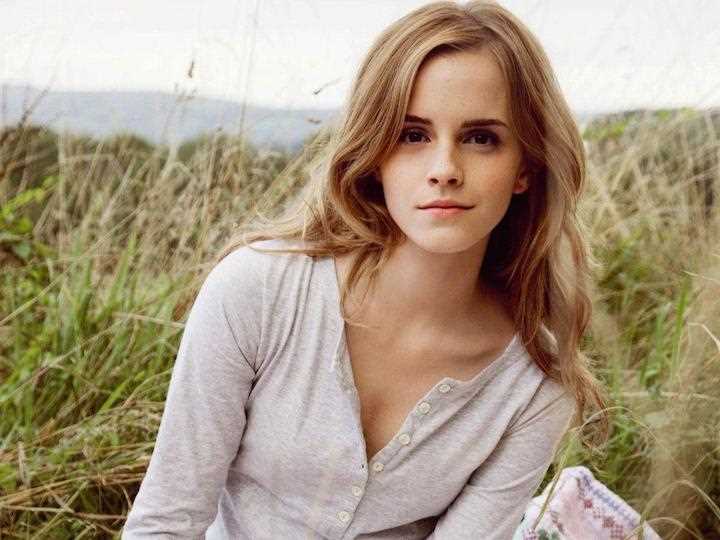 Emma Watson: Biography, Age, Height, Figure, Net Worth