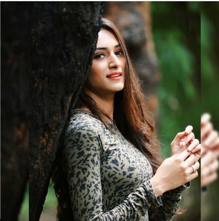 Erica Fernandes: Biography, Age, Height, Figure, Net Worth
