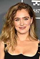 Haley Lu Richardson: Biography, Age, Height, Figure, Net Worth