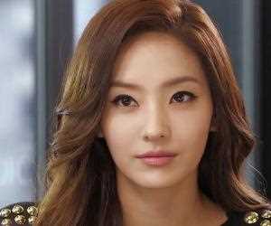 Han Chae Young: Biography, Age, Height, Figure, Net Worth