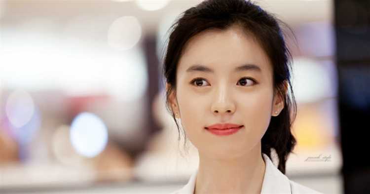 Han Hyo Joo: Biography, Age, Height, Figure, Net Worth