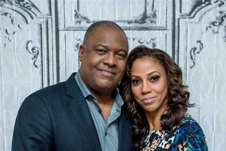 Holly Robinson Peete's Success Today: Net Worth, Height, and Figure