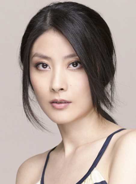 Achievements and Net Worth of Kelly Chen