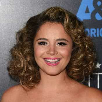 Kether Donohue: Biography, Age, Height, Figure, Net Worth