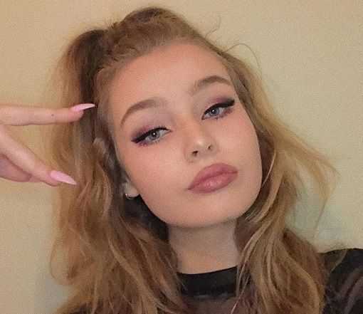 Laceey 18: Biography, Age, Height, Figure, Net Worth