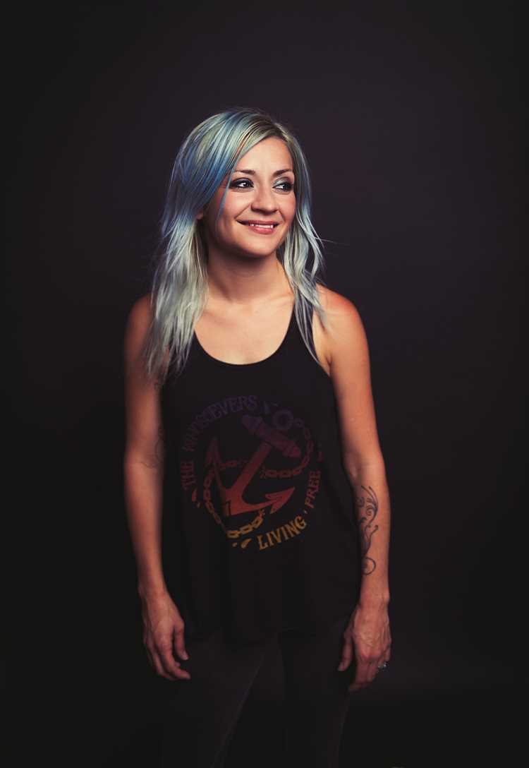 Lacey Sturm: Biography, Age, Height, Figure, Net Worth