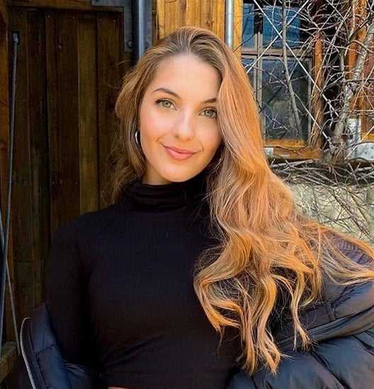 Lexi Bigs: Biography, Age, Height, Figure, Net Worth