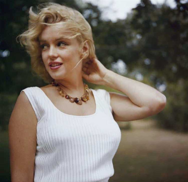 Lovely Marilyn: Biography, Age, Height, Figure, Net Worth