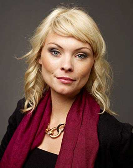 Myanna Buring: A Rising Star In Hollywood