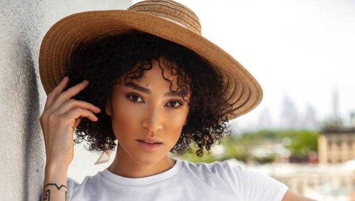 Naima Mora: Biography, Age, Height, Figure, Net Worth